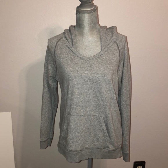 Old Navy Sweaters - Old Navy Sweatshirt